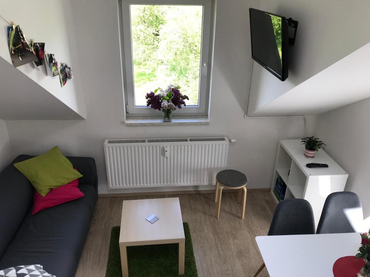 Mezonetovy Apartman Isabela โลชนา นาดเด เดสเนา ภายนอก รูปภาพ